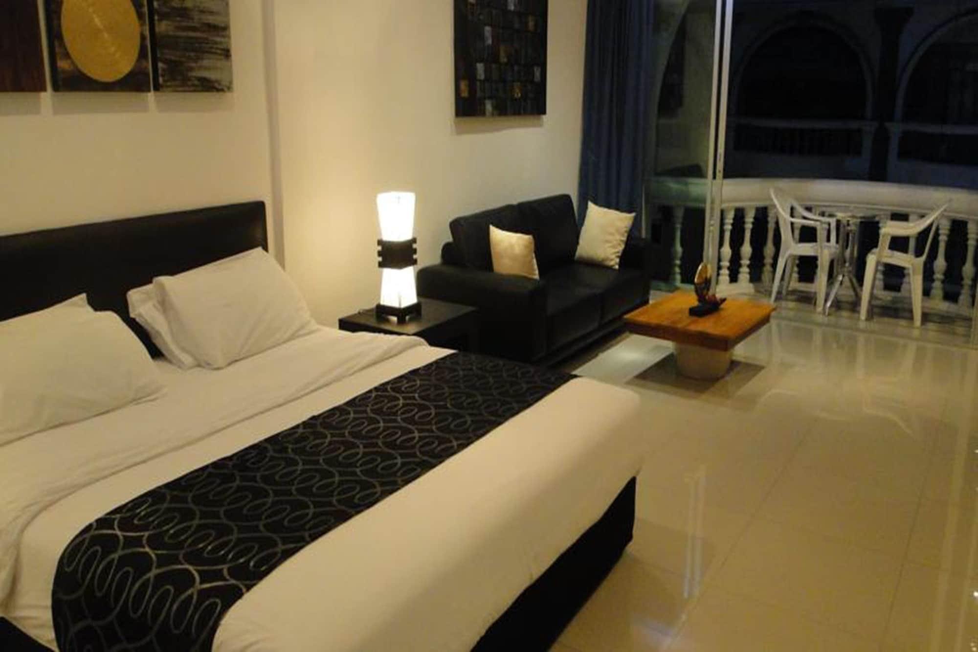 East Suites Pattaya Exterior photo