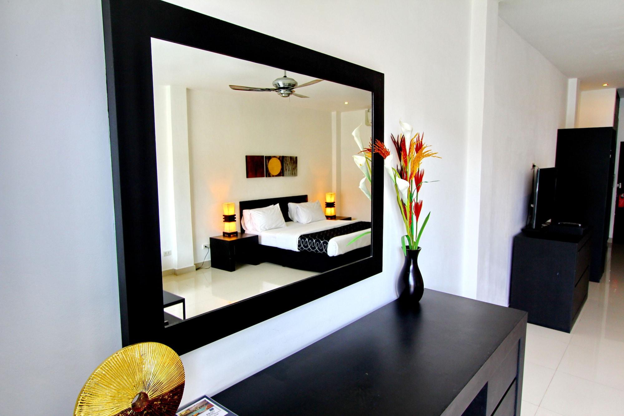 East Suites Pattaya Exterior photo