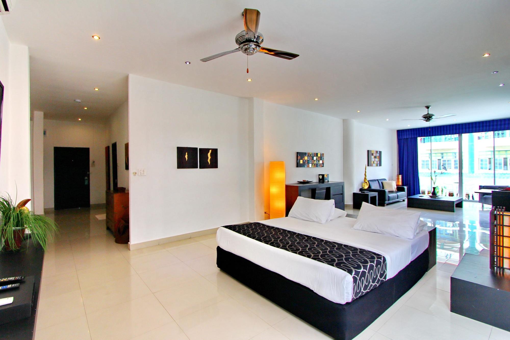 East Suites Pattaya Exterior photo