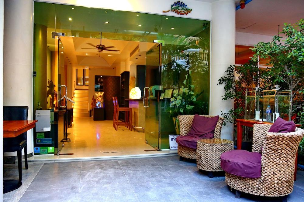 East Suites Pattaya Exterior photo