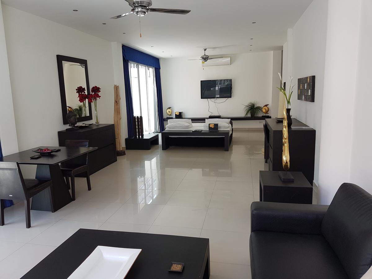 East Suites Pattaya Exterior photo