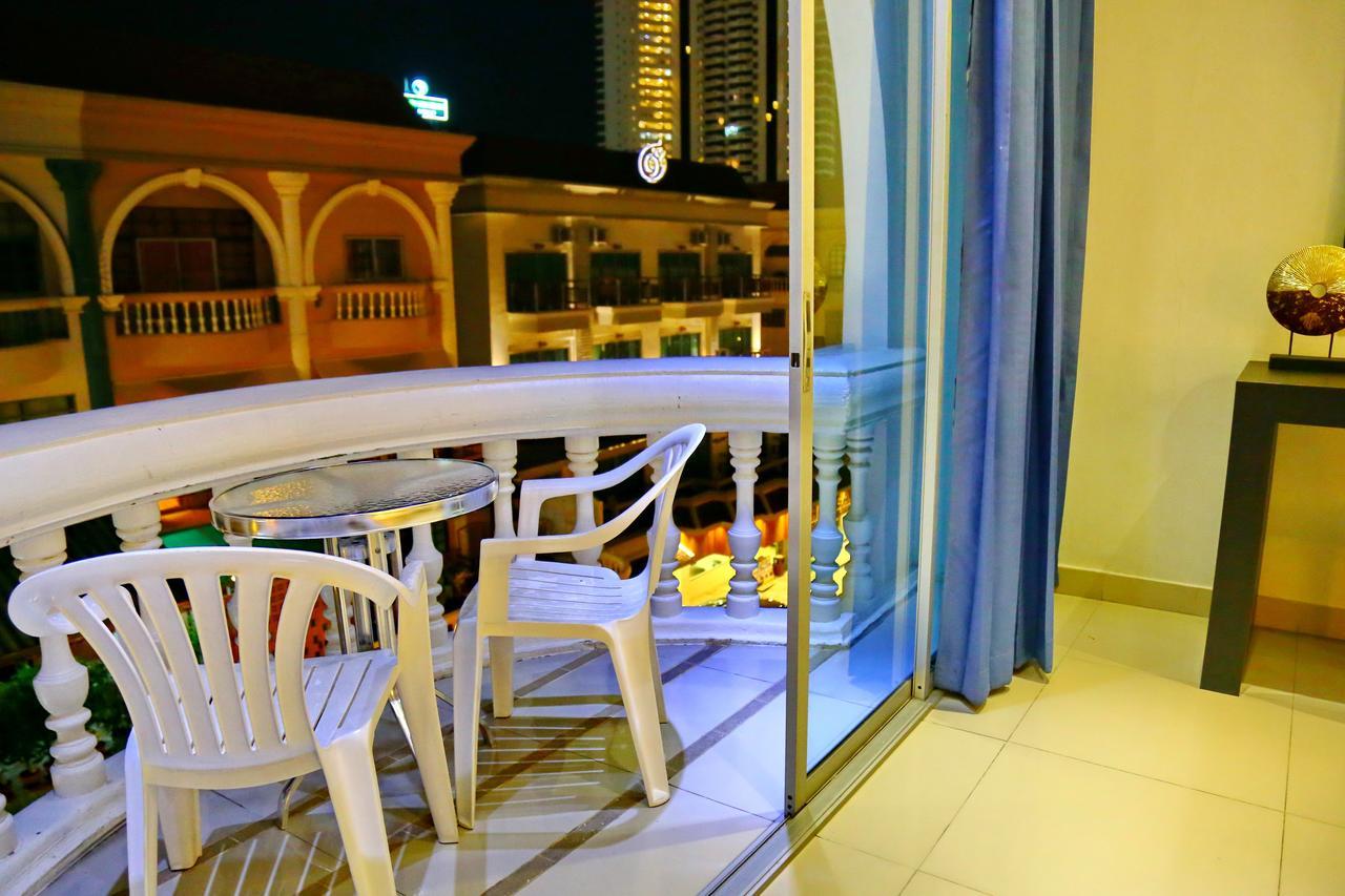 East Suites Pattaya Exterior photo