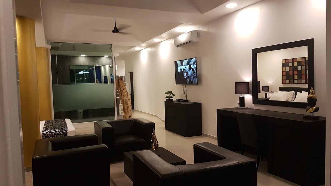 East Suites Pattaya Exterior photo